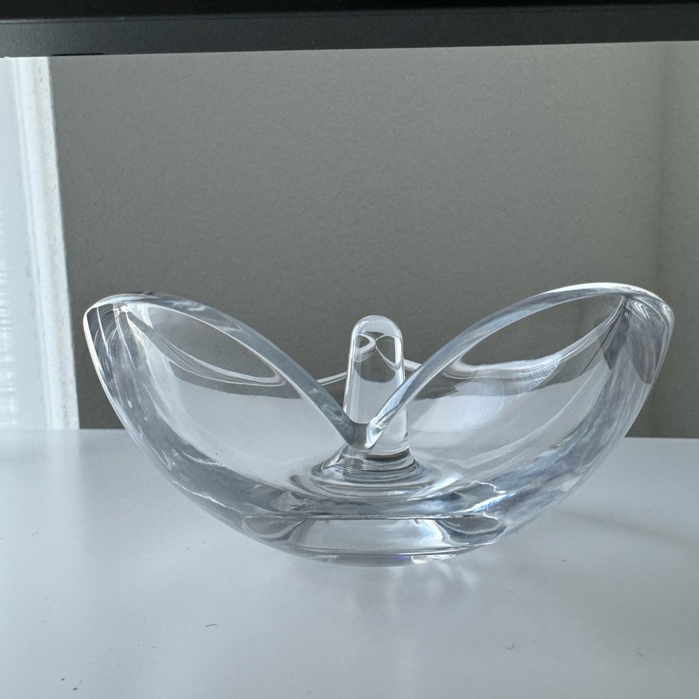 Nambe Heart shaped Ring Holder - Picture 4 of 5